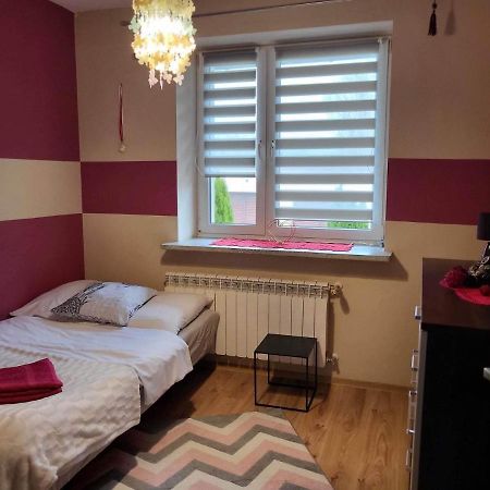 3-Pokojowe Mieszkanie Do Wynajecia, Tylicz Buitenkant foto
